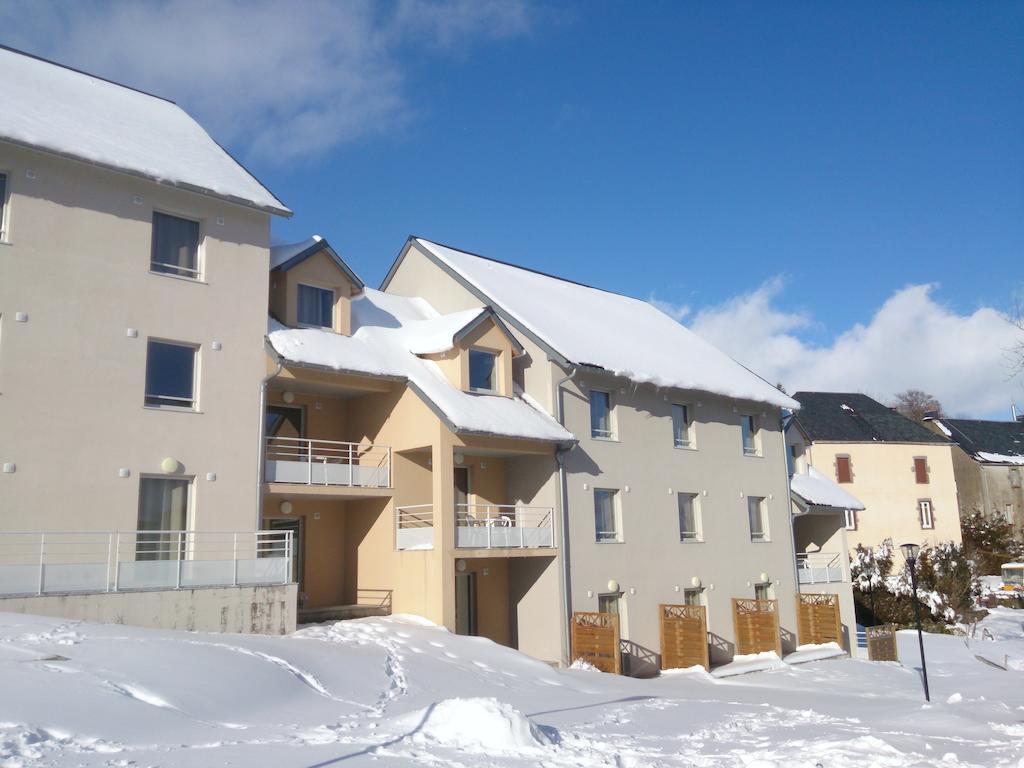 Aux Balcons Du Sancy Aparthotel Picherande Luaran gambar