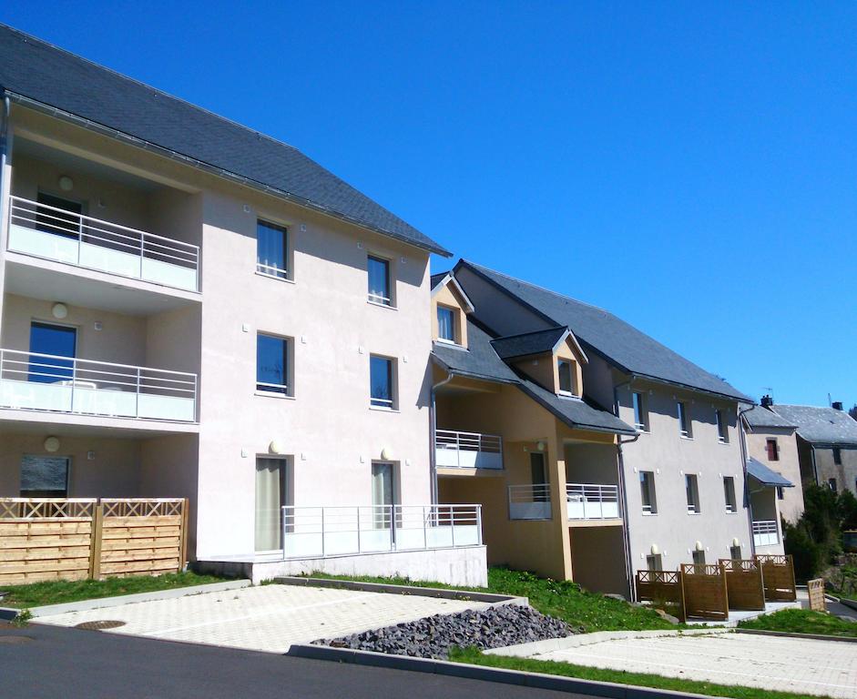 Aux Balcons Du Sancy Aparthotel Picherande Luaran gambar