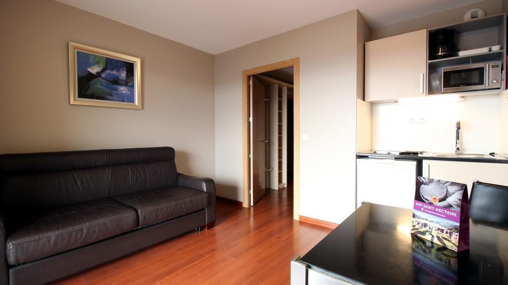Aux Balcons Du Sancy Aparthotel Picherande Luaran gambar