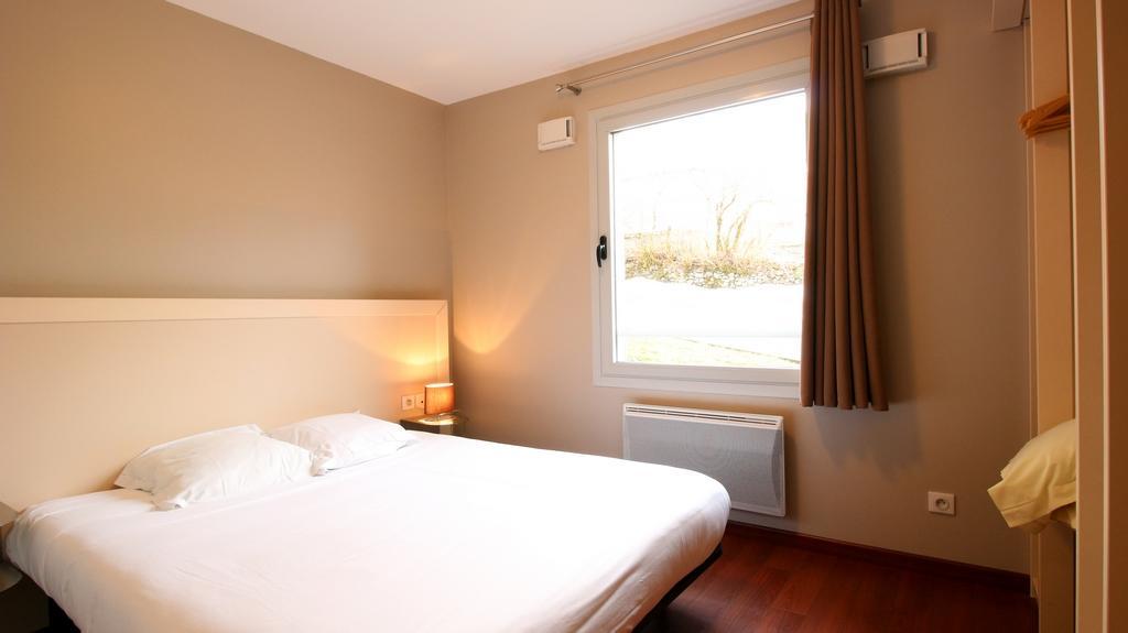 Aux Balcons Du Sancy Aparthotel Picherande Luaran gambar