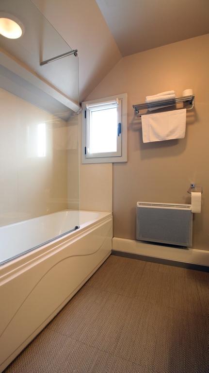 Aux Balcons Du Sancy Aparthotel Picherande Luaran gambar